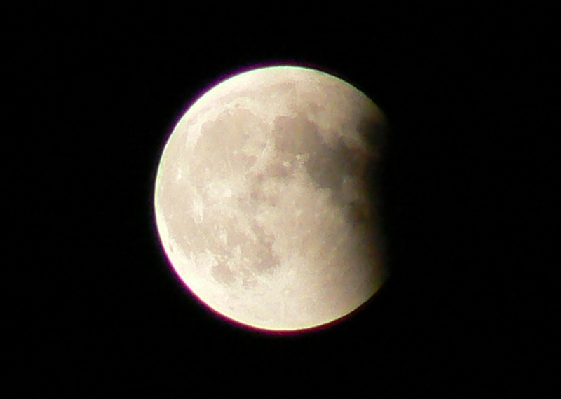 7_Total Lunar Eclipse /Photo: J Matsumoto