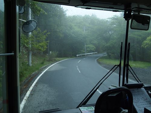 三峯神社行きバス